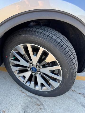 2020 Ford Escape Vehicle Photo in Peoria, IL 61615