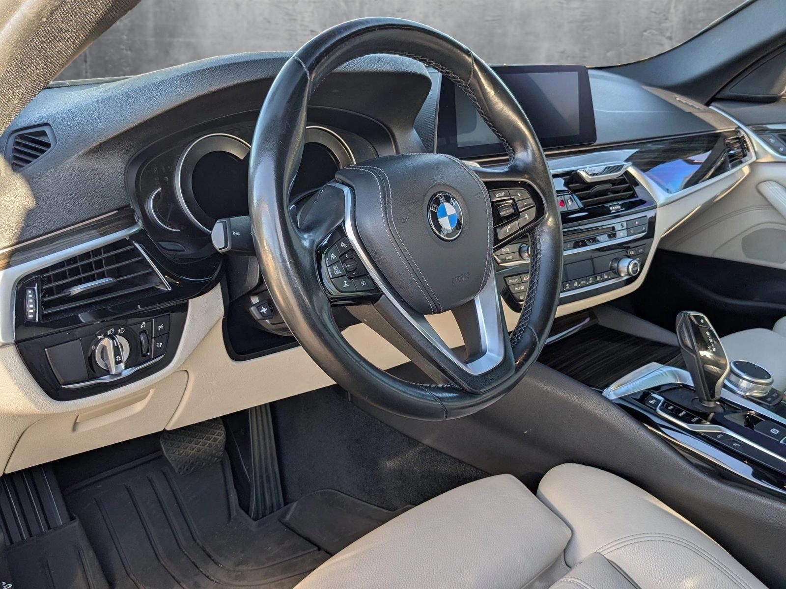 2019 BMW 530e iPerformance Vehicle Photo in St. Petersburg, FL 33713