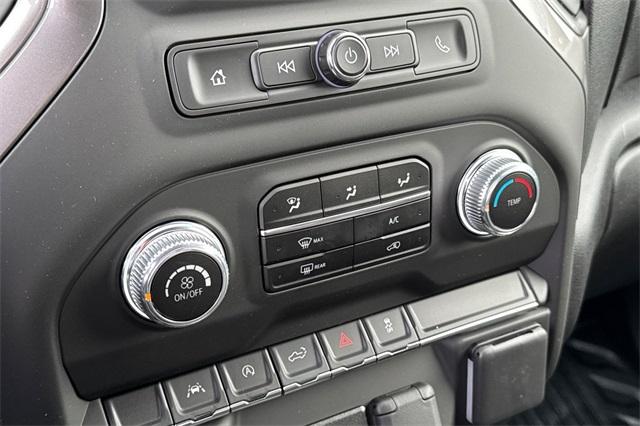 2025 GMC Sierra 1500 Vehicle Photo in ELK GROVE, CA 95757-8703