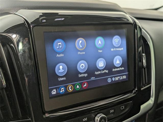 2021 Chevrolet Traverse Vehicle Photo in ENGLEWOOD, CO 80113-6708