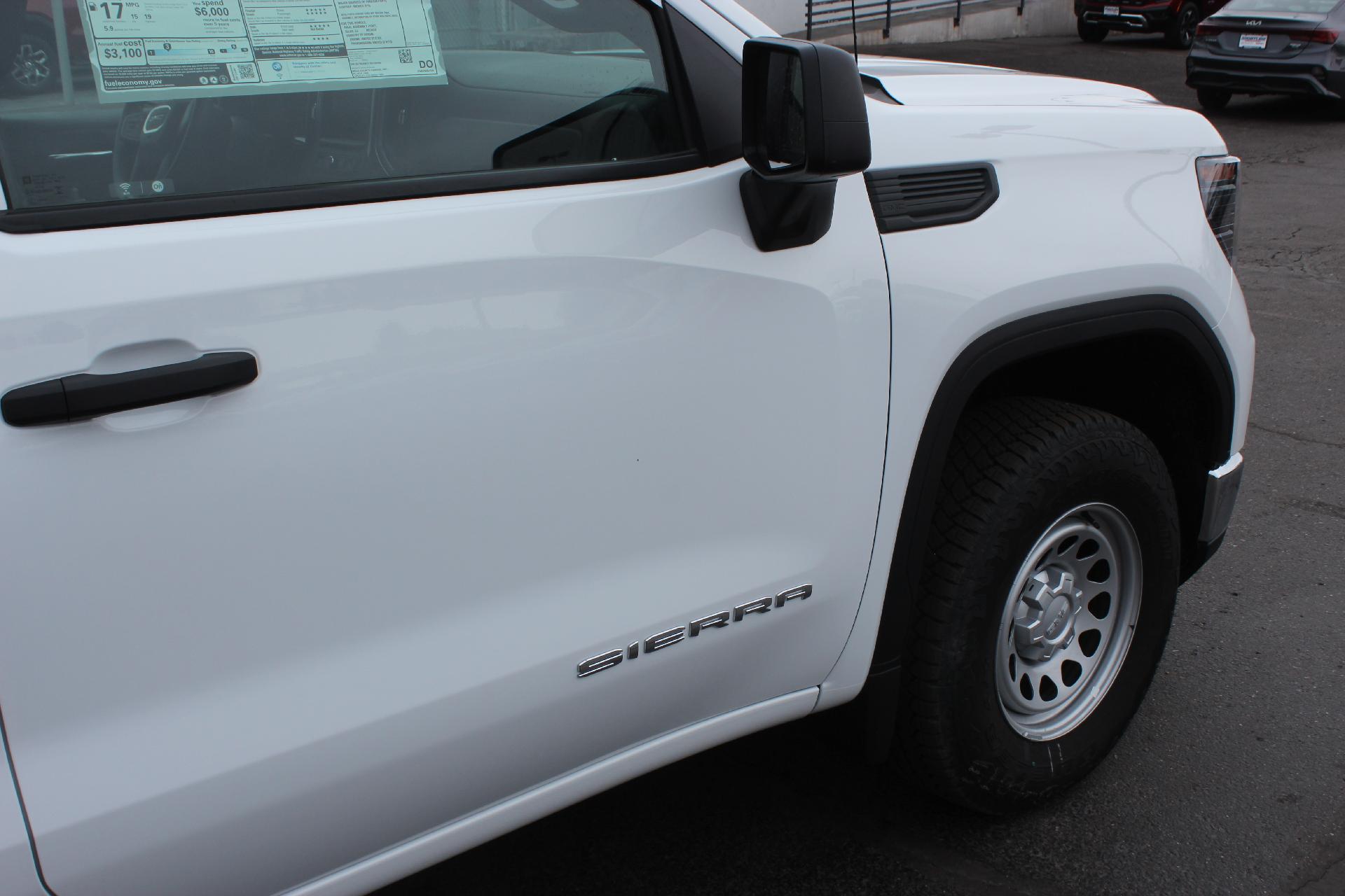 2025 GMC Sierra 1500 Vehicle Photo in AURORA, CO 80012-4011