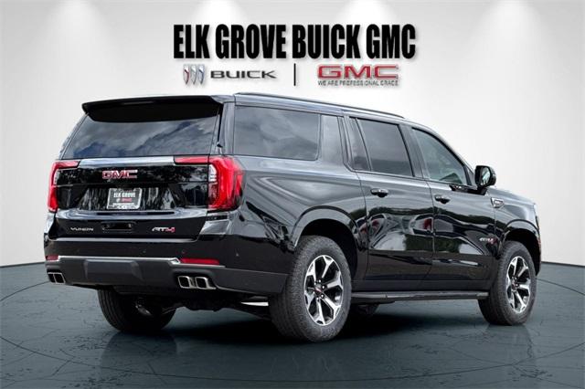 2025 GMC Yukon XL Vehicle Photo in ELK GROVE, CA 95757-8703
