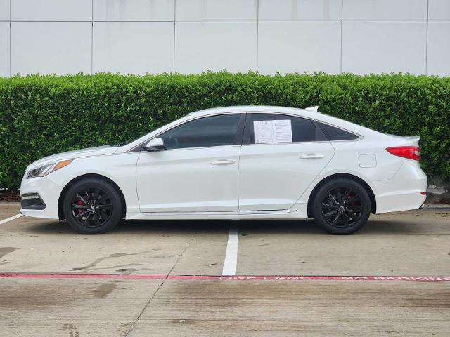 2016 Hyundai SONATA Vehicle Photo in MCKINNEY, TX 75070