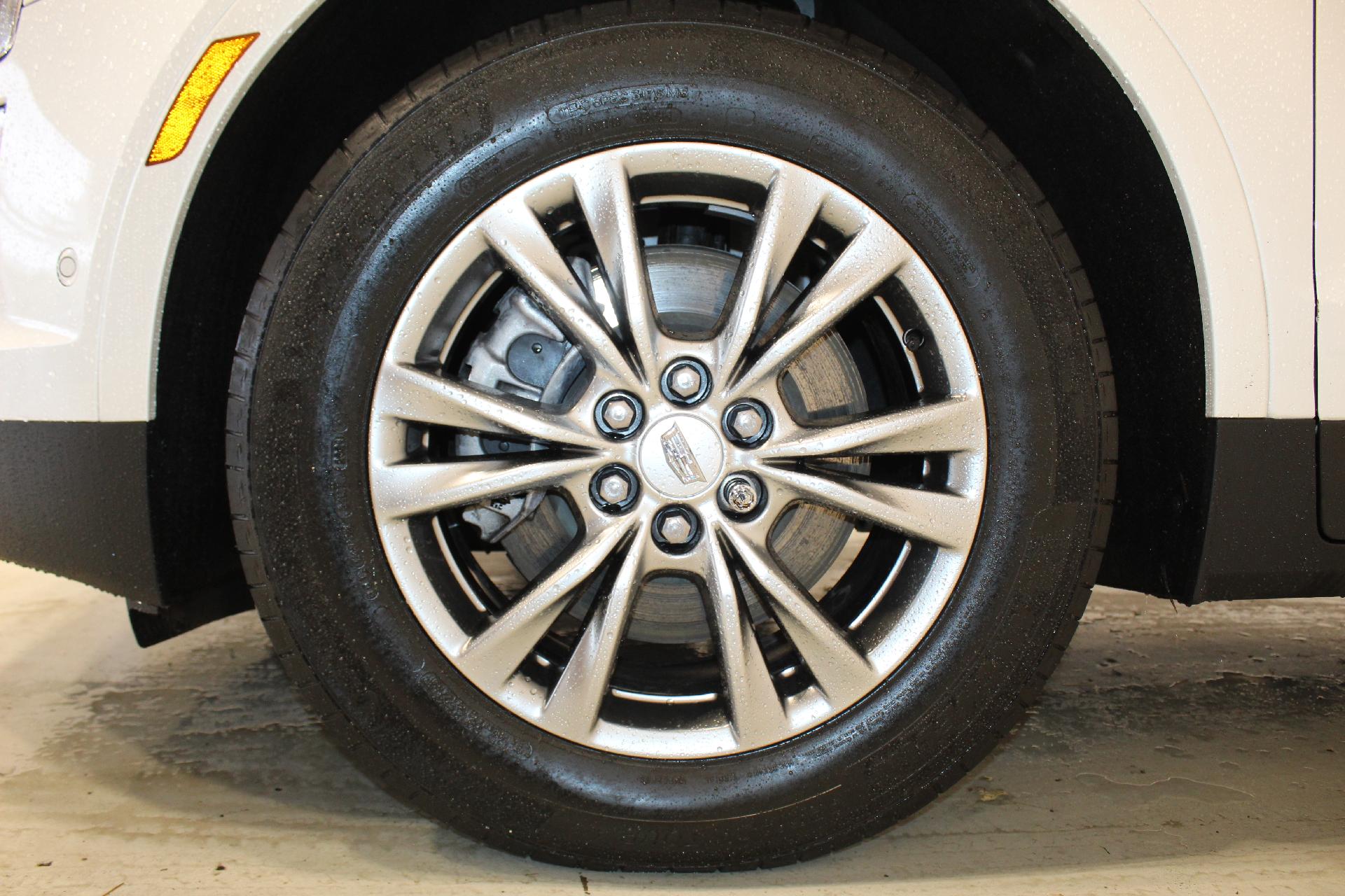 2022 Cadillac XT5 Vehicle Photo in NORTHAMPTON, MA 01060-1120
