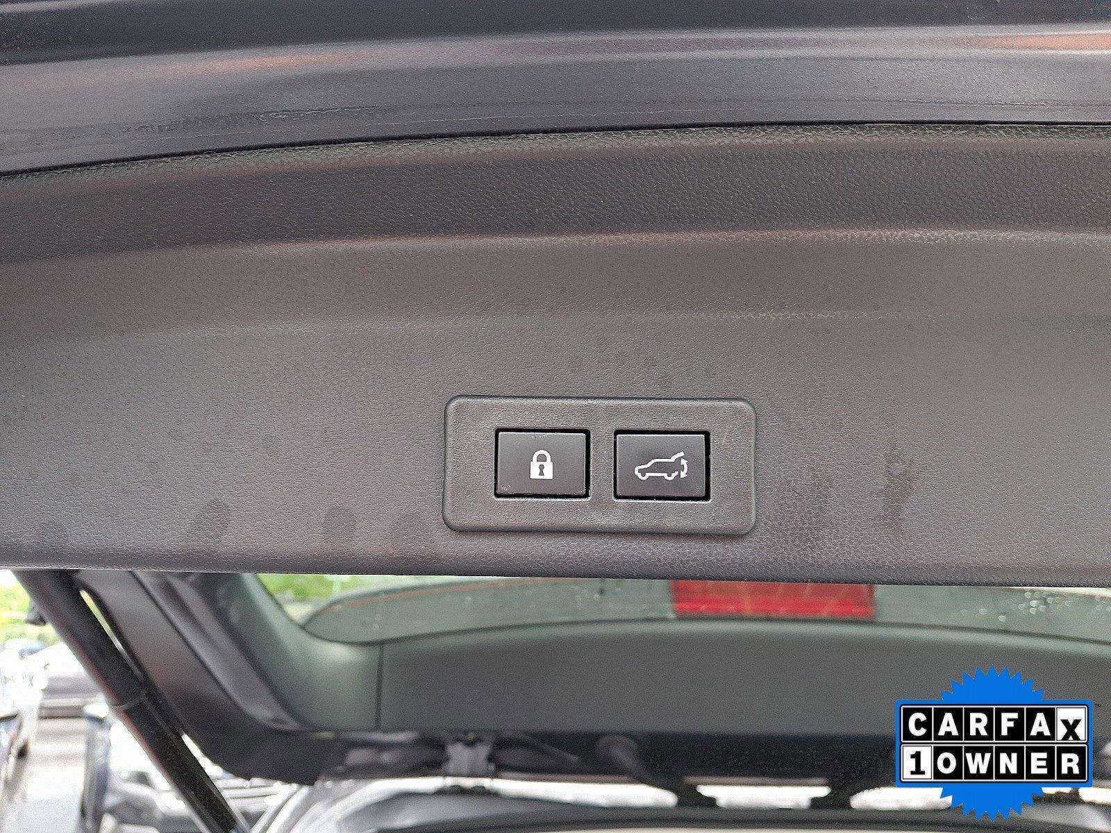 2024 Subaru Ascent Vehicle Photo in Harrisburg, PA 17111
