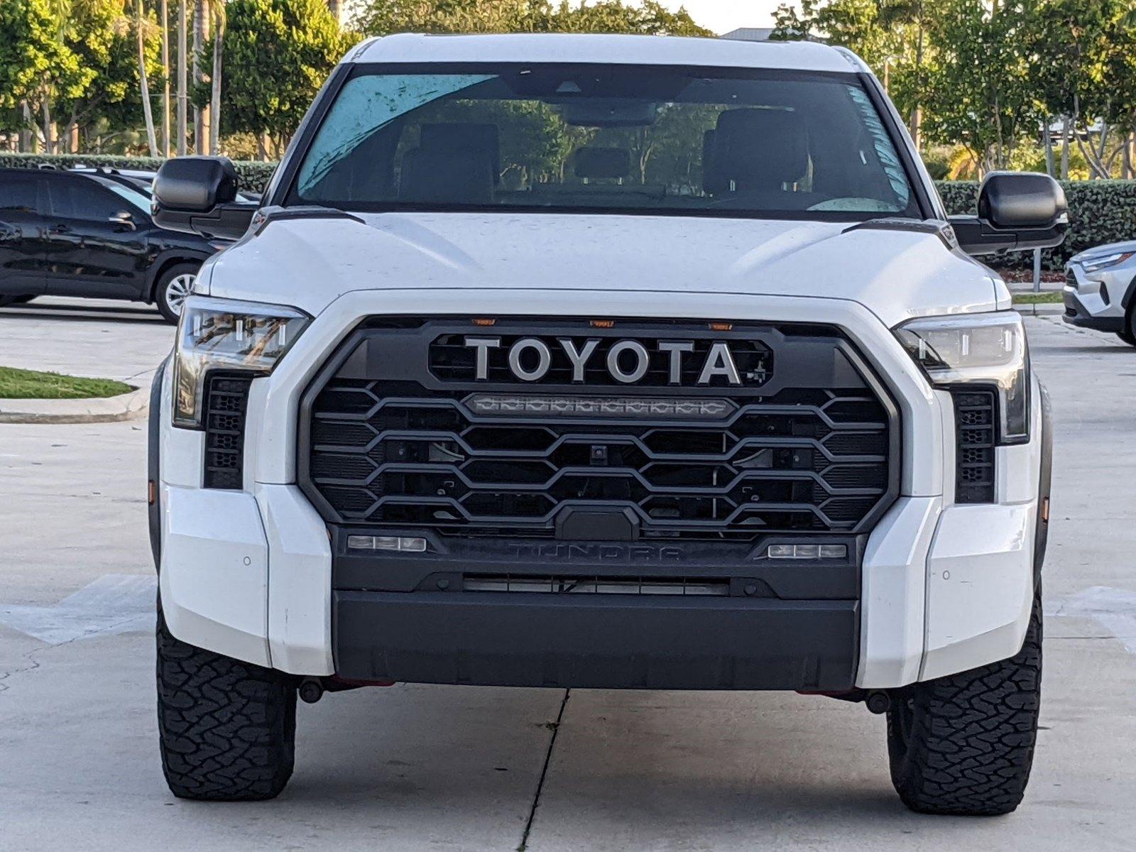 2024 Toyota Tundra 4WD Vehicle Photo in Davie, FL 33331