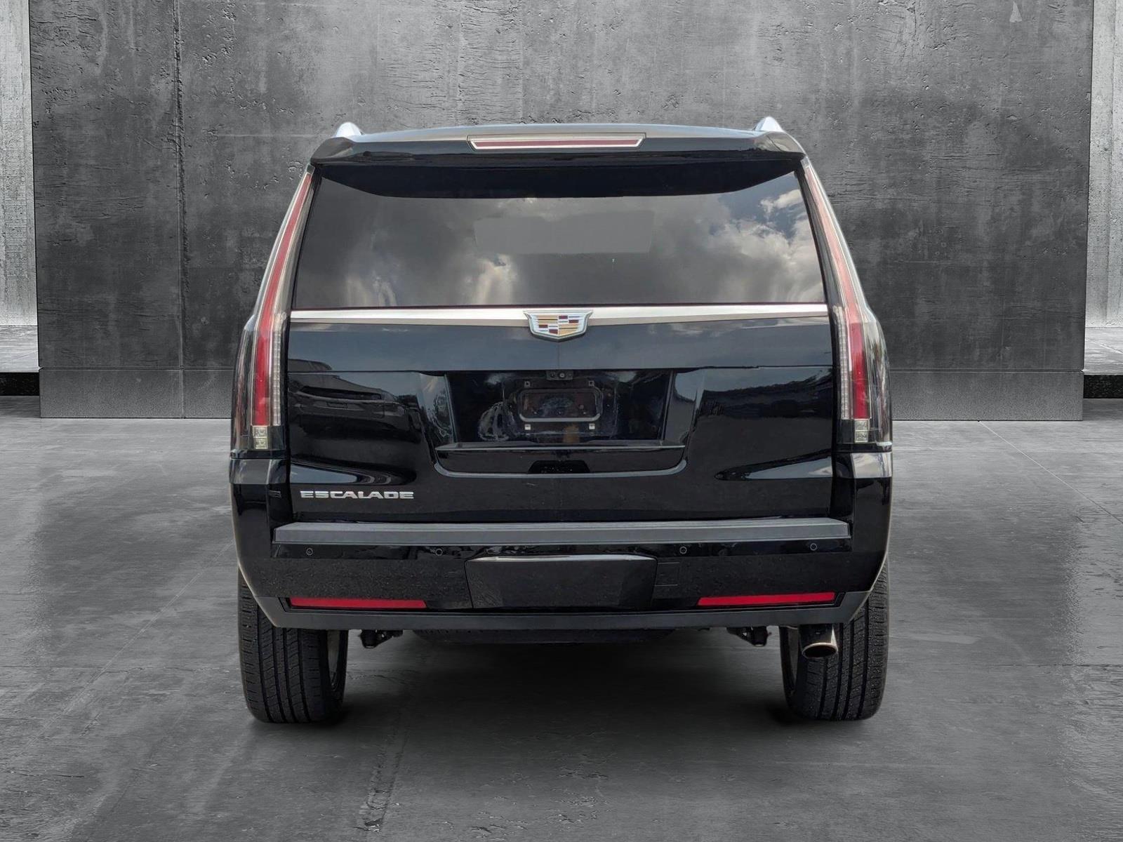 2017 Cadillac Escalade Vehicle Photo in St. Petersburg, FL 33713