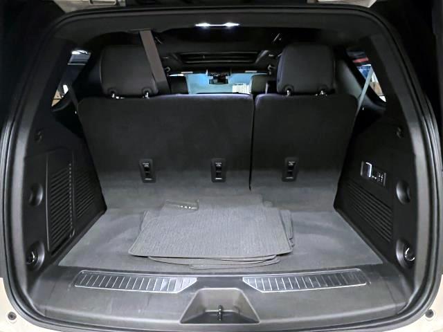 2024 GMC Yukon Vehicle Photo in Roslyn, NY 11576