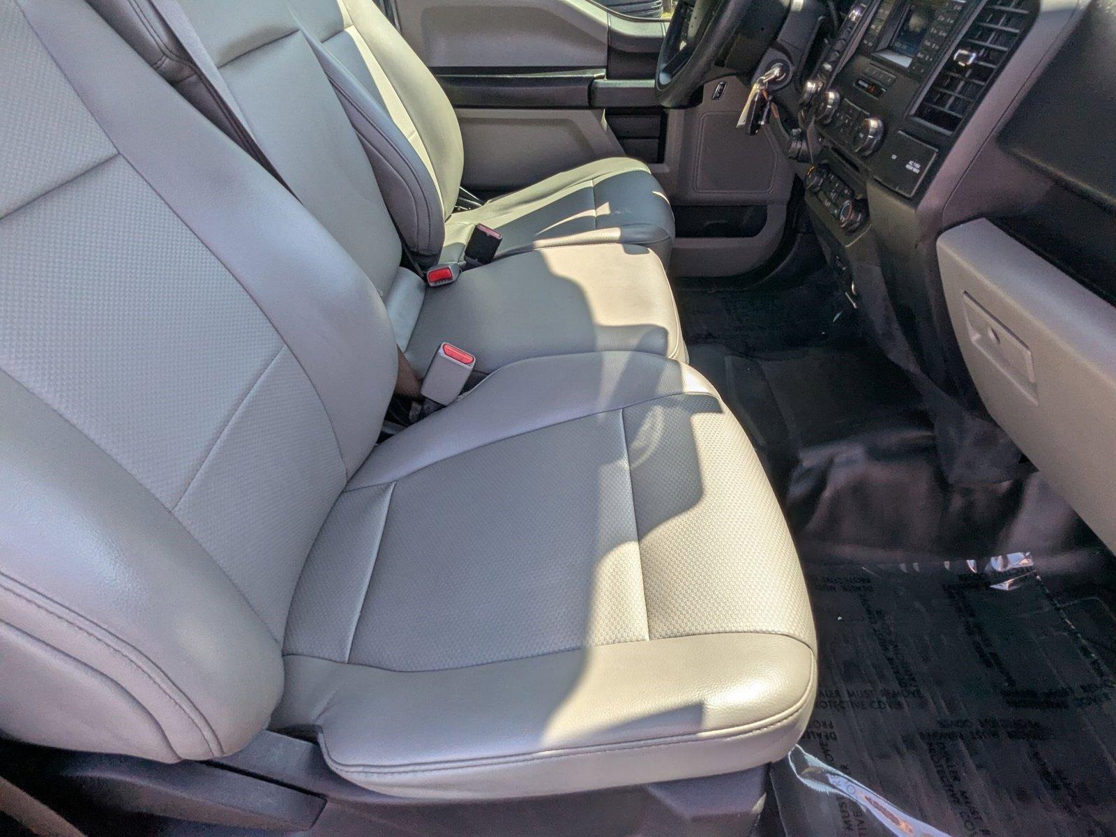 2016 Ford F-150 Vehicle Photo in Jacksonville, FL 32244