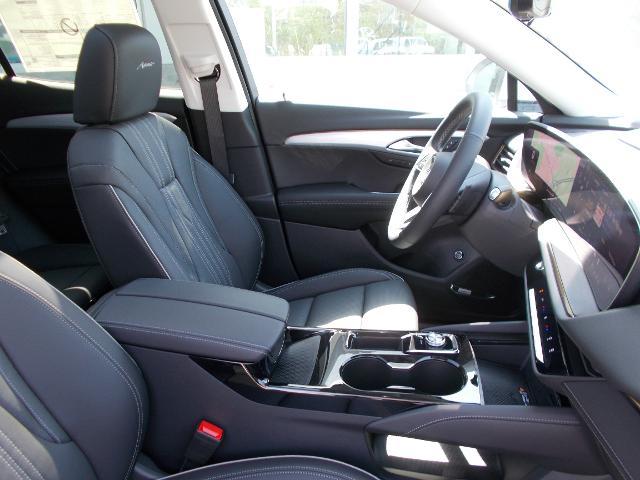 2025 Buick Envision Vehicle Photo in LOWELL, MA 01852-4336