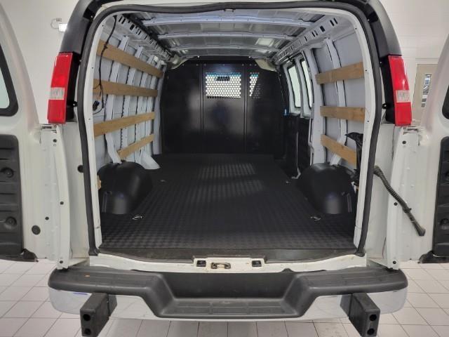 2023 GMC Savana Cargo 2500 Vehicle Photo in MANITOWOC, WI 54220-5838