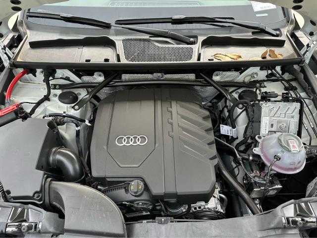 2025 Audi Q5 Vehicle Photo in HOUSTON, TX 77090
