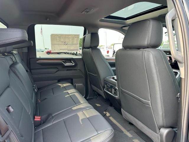 2025 GMC Sierra 2500 HD Vehicle Photo in COLUMBIA, MO 65203-3903