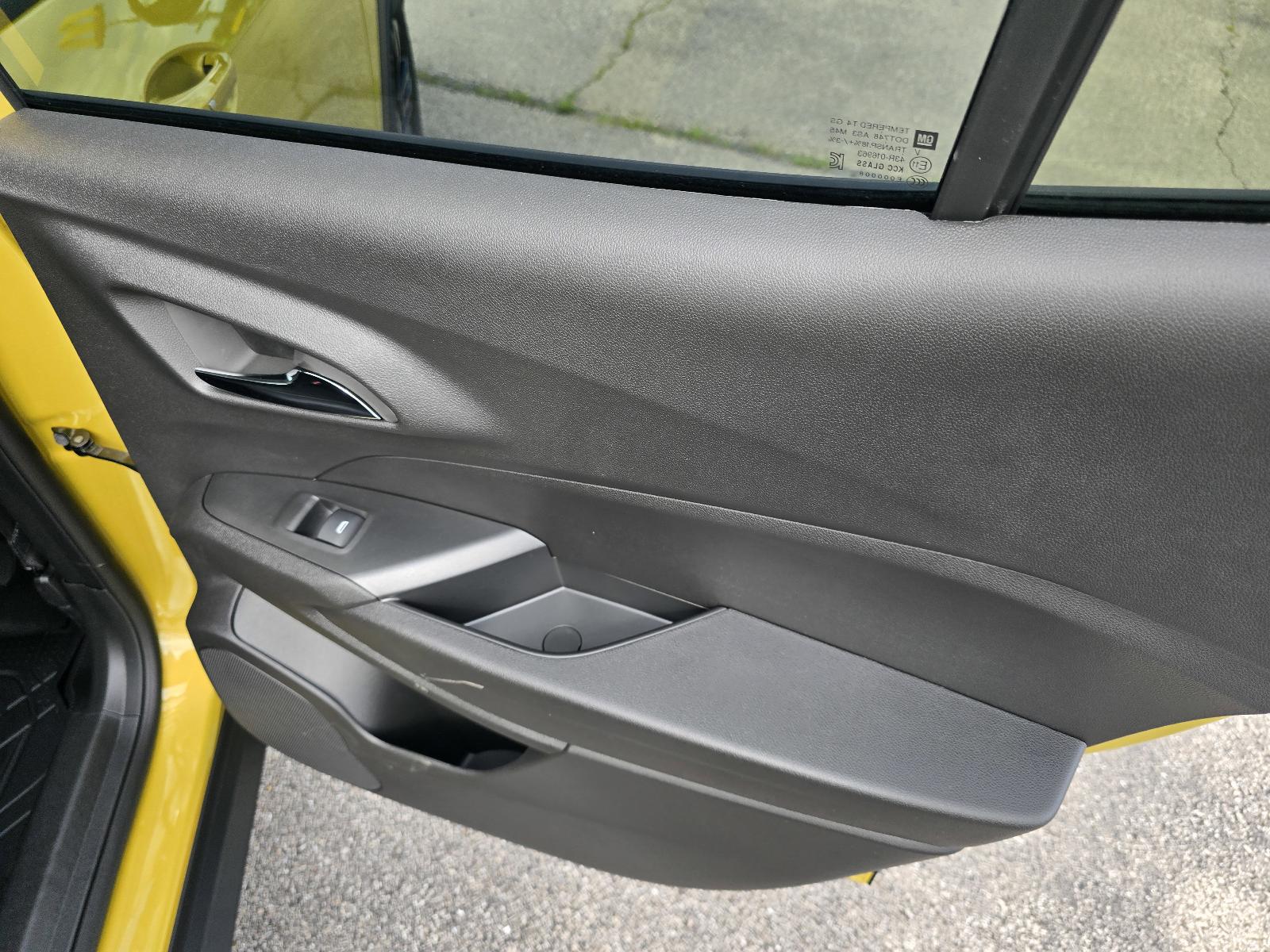 2025 Chevrolet Trax Vehicle Photo in Rolla, MO 65401