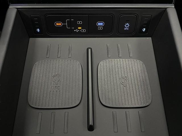 2025 Hyundai SANTA FE Hybrid Vehicle Photo in Appleton, WI 54913