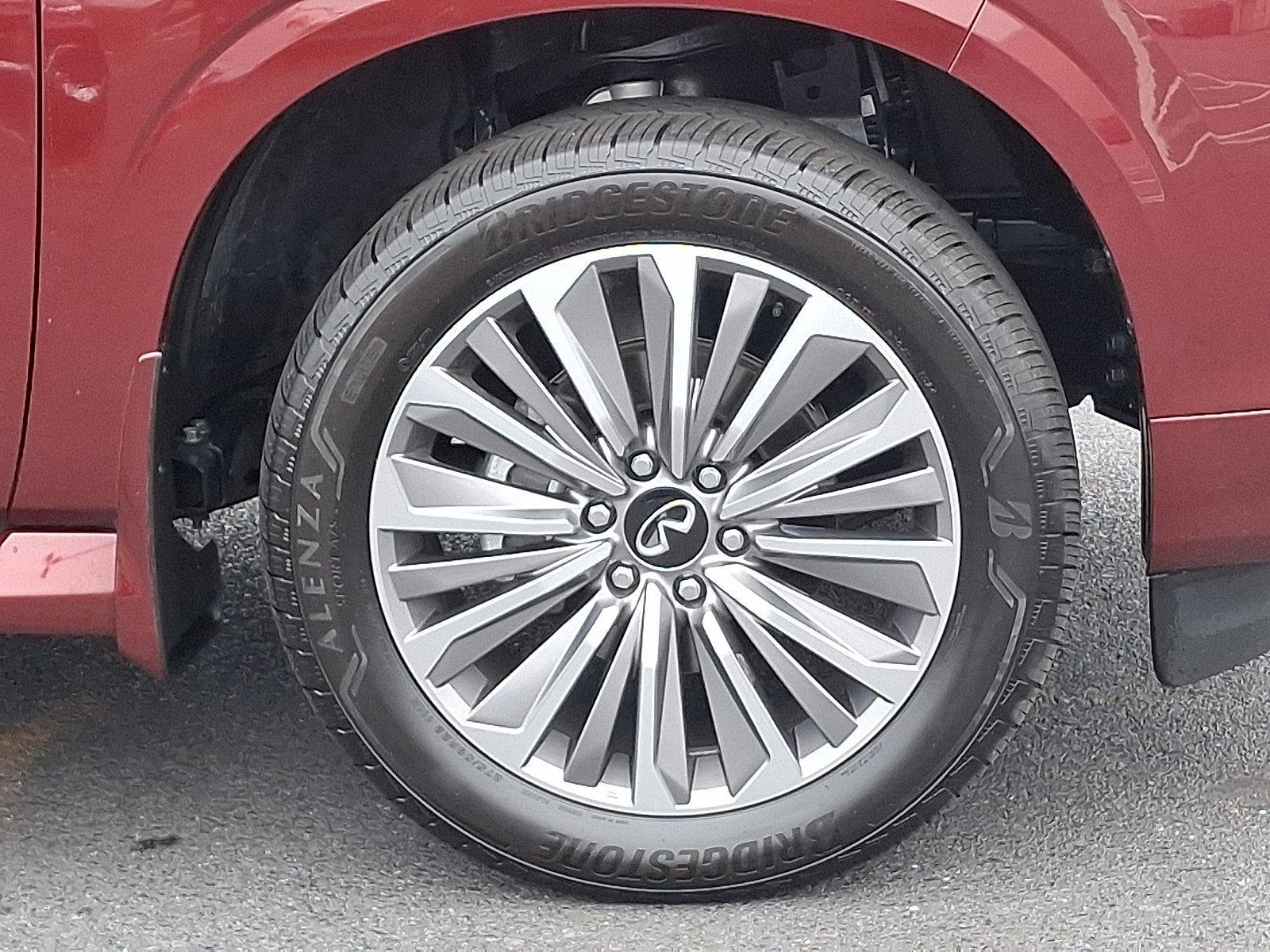 2025 INFINITI QX80 Vehicle Photo in Harrisburg, PA 17111-1033