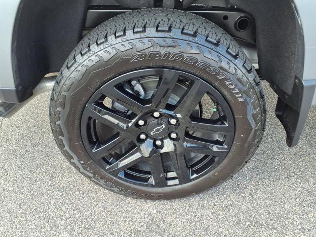 2025 Chevrolet Colorado Vehicle Photo in HENDERSON, NC 27536-2966