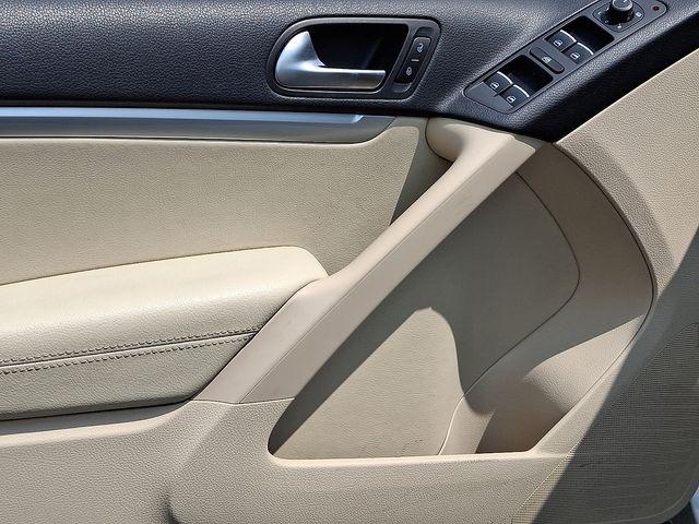 2016 Volkswagen Tiguan Vehicle Photo in WATERTOWN, CT 06795-3318