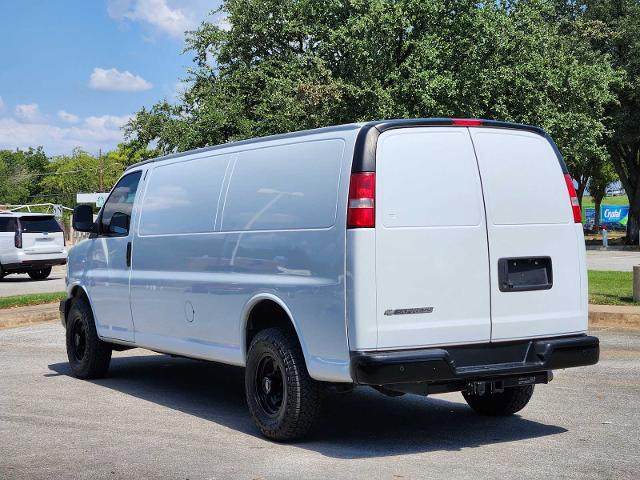 2022 Chevrolet Express Cargo Van Vehicle Photo in DENTON, TX 76210-9321