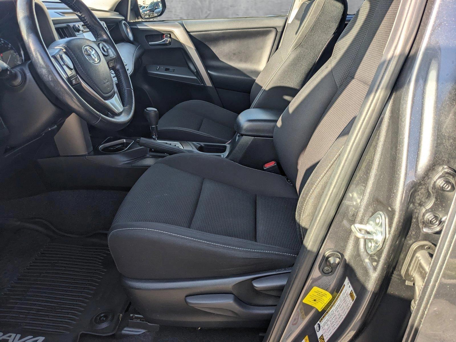 2018 Toyota RAV4 Vehicle Photo in MIAMI, FL 33172-3015