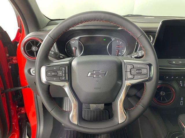 2025 Chevrolet Blazer Vehicle Photo in PHOENIX, AZ 85014-3381