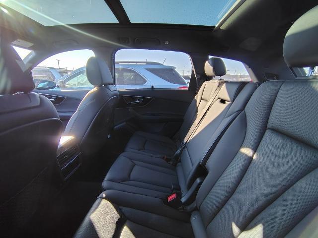 2023 Audi Q7 Vehicle Photo in GREEN BAY, WI 54304-5303