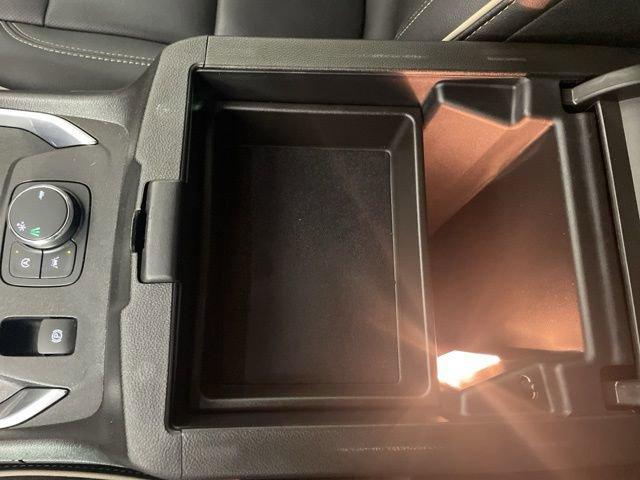 2023 Chevrolet Traverse Vehicle Photo in PHOENIX, AZ 85014-3381
