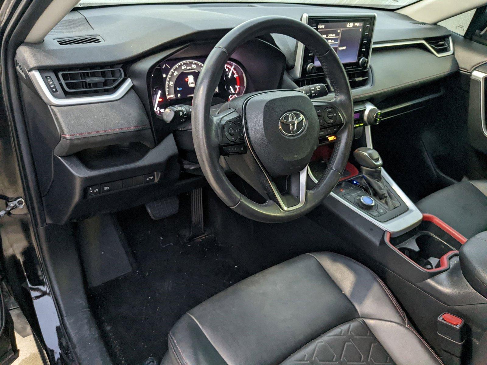 2020 Toyota RAV4 Vehicle Photo in Davie, FL 33331