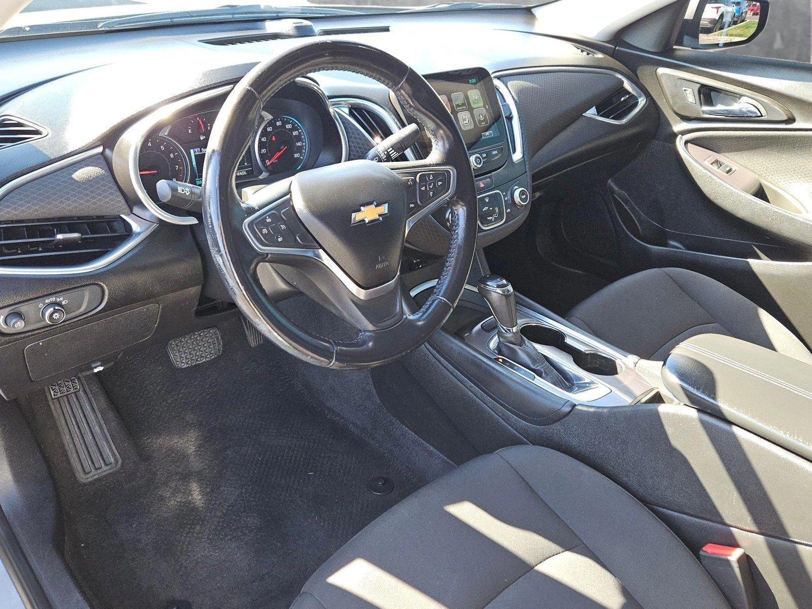 2018 Chevrolet Malibu Vehicle Photo in MESA, AZ 85206-4395