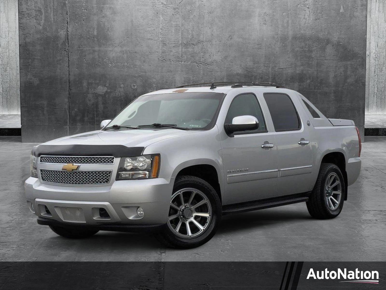 2013 Chevrolet Avalanche Vehicle Photo in Spokane Valley, WA 99212