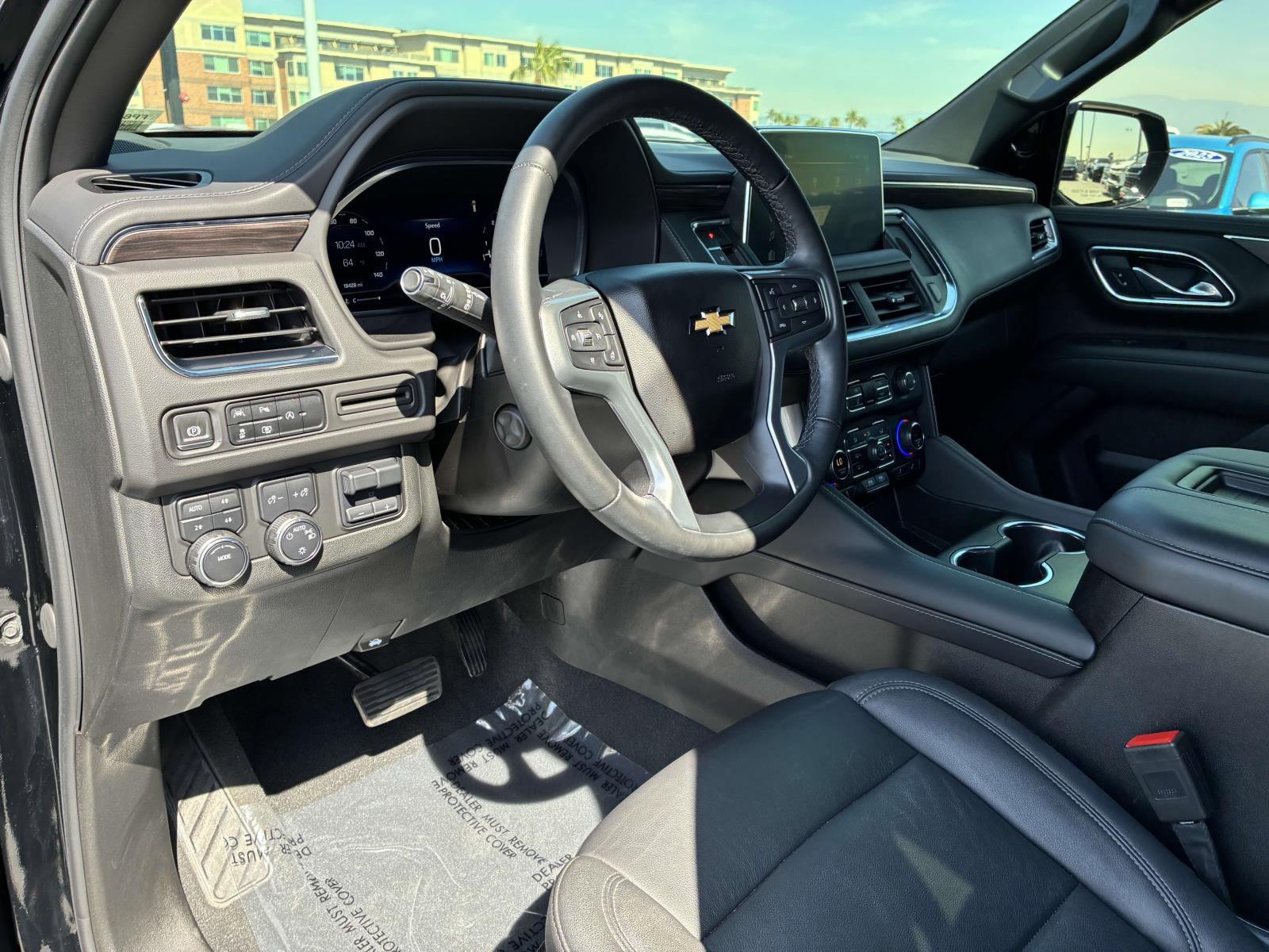 2023 Chevrolet Suburban Vehicle Photo in LOS ANGELES, CA 90007-3794