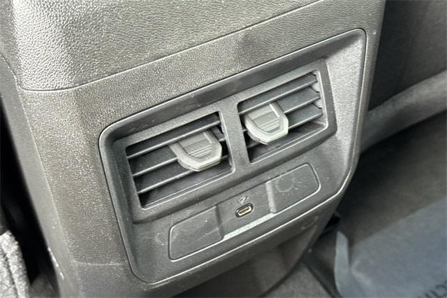 2025 GMC Canyon Vehicle Photo in ELK GROVE, CA 95757-8703