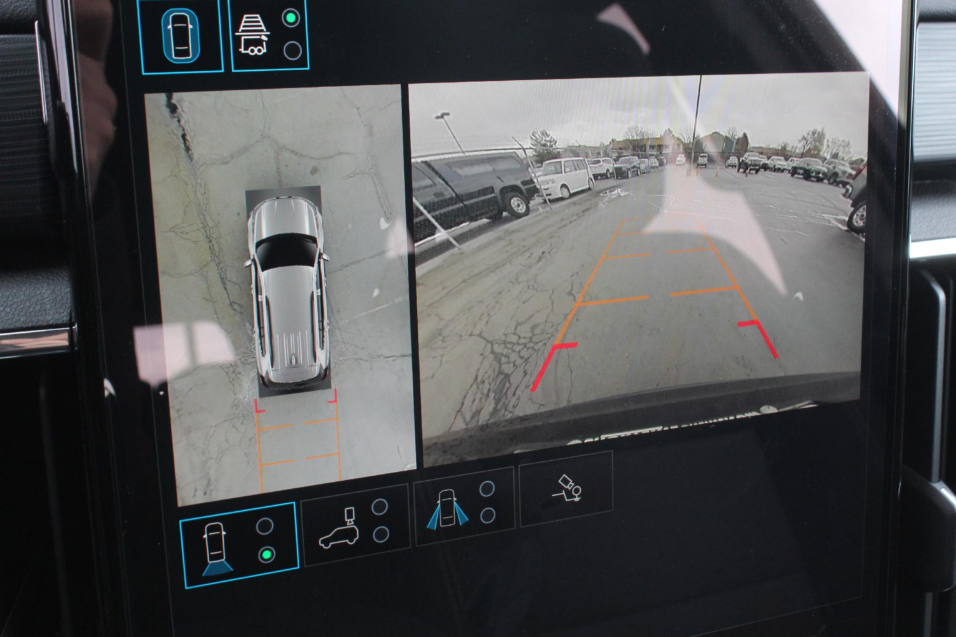 2025 GMC Acadia Vehicle Photo in AURORA, CO 80012-4011