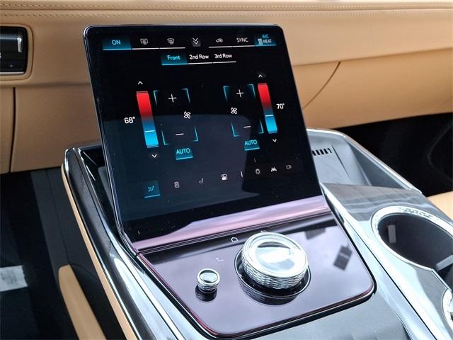 2025 Cadillac ESCALADE IQ Vehicle Photo in ALLENTOWN, PA 18103-7399