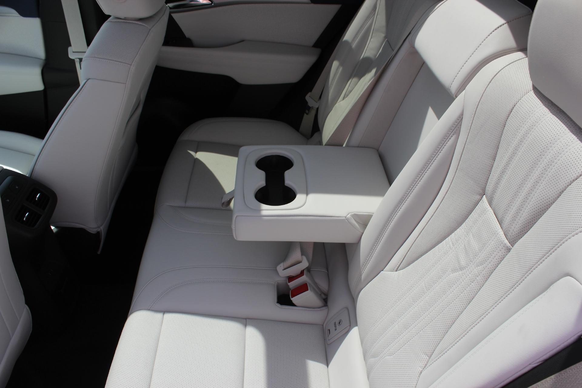 2025 Buick Envision Vehicle Photo in AURORA, CO 80012-4011