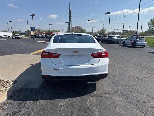2025 Chevrolet Malibu Vehicle Photo in MANHATTAN, KS 66502-5036