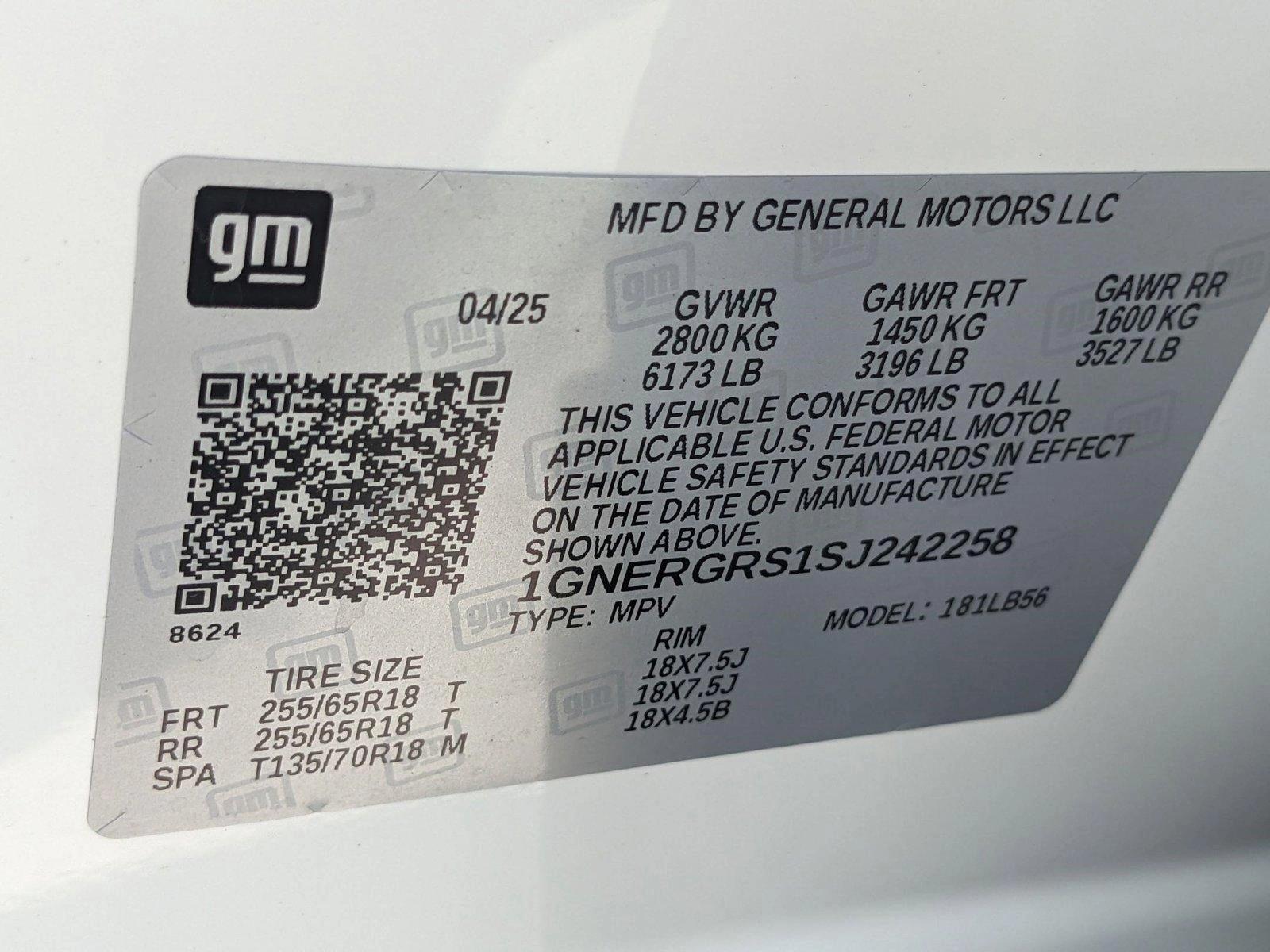2025 Chevrolet Traverse Vehicle Photo in MIAMI, FL 33172-3015