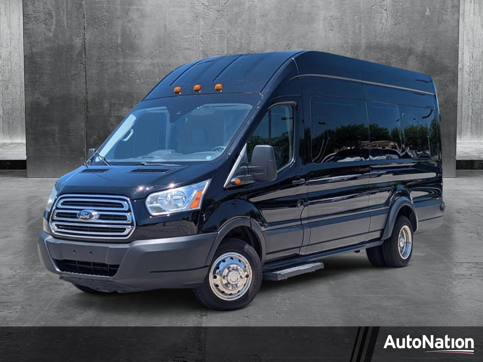 2019 Ford Transit Passenger Wagon Vehicle Photo in Clearwater, FL 33765