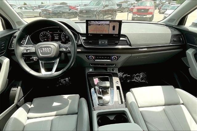 2024 Audi Q5 Vehicle Photo in Grapevine, TX 76051