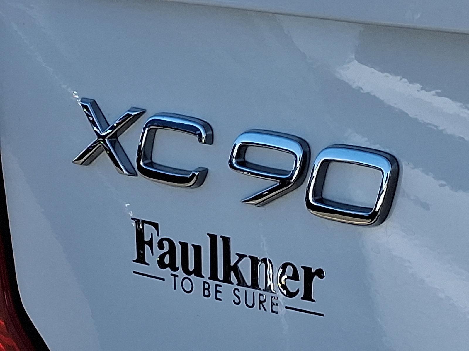 2022 Volvo XC90 Vehicle Photo in Trevose, PA 19053