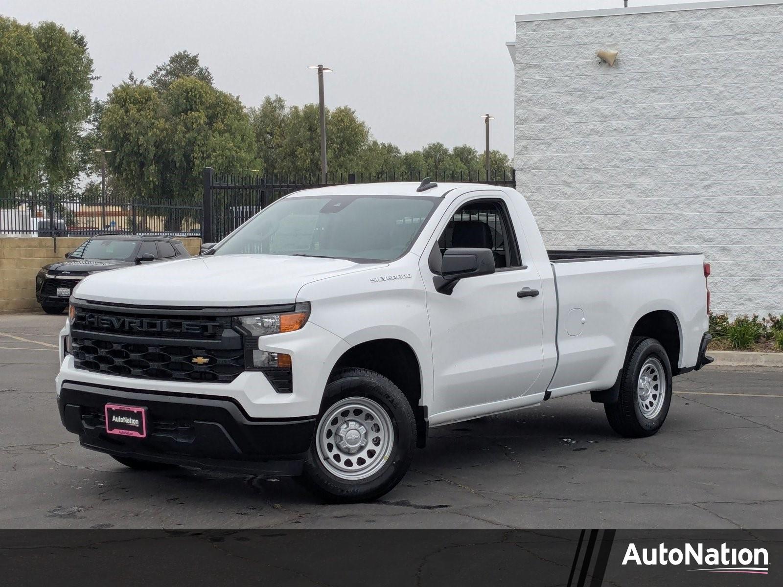 2025 Chevrolet Silverado 1500 Vehicle Photo in VALENCIA, CA 91355-1705