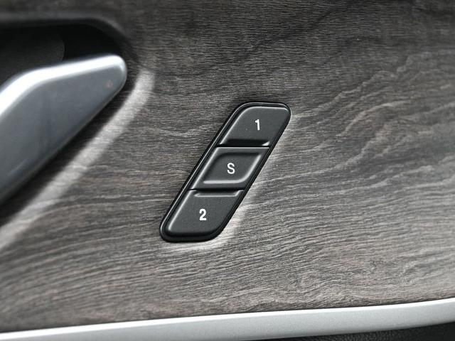 2021 Jeep Grand Cherokee L Vehicle Photo in Cedar Rapids, IA 52402