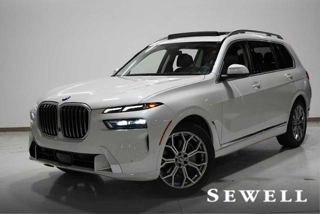 2025 BMW X7 xDrive40i Vehicle Photo in GRAPEVINE, TX 76051