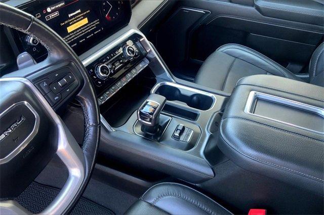 2022 GMC Sierra 1500 Vehicle Photo in TOPEKA, KS 66609-0000