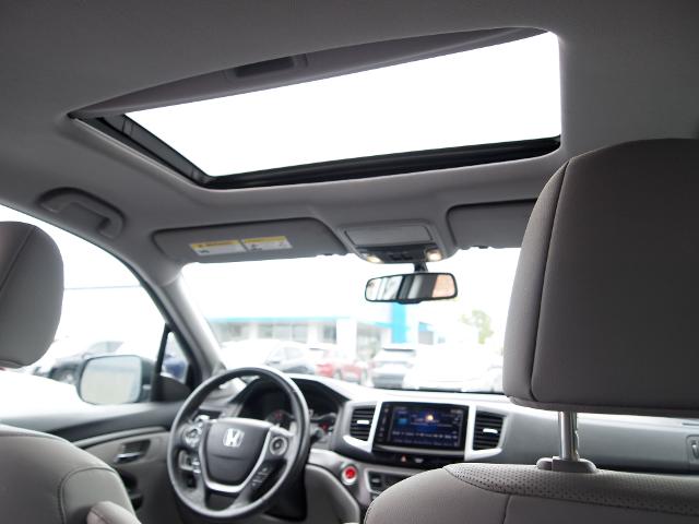 2019 Honda Ridgeline Vehicle Photo in MADISON, IN 47250-1611