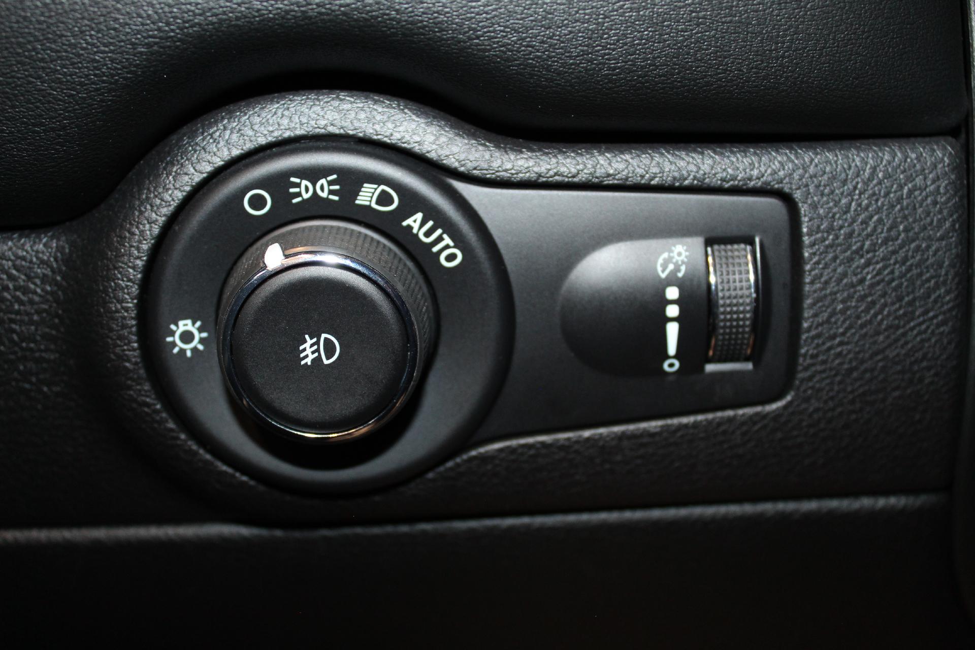 2021 Dodge Durango Vehicle Photo in NORTHAMPTON, MA 01060-1120