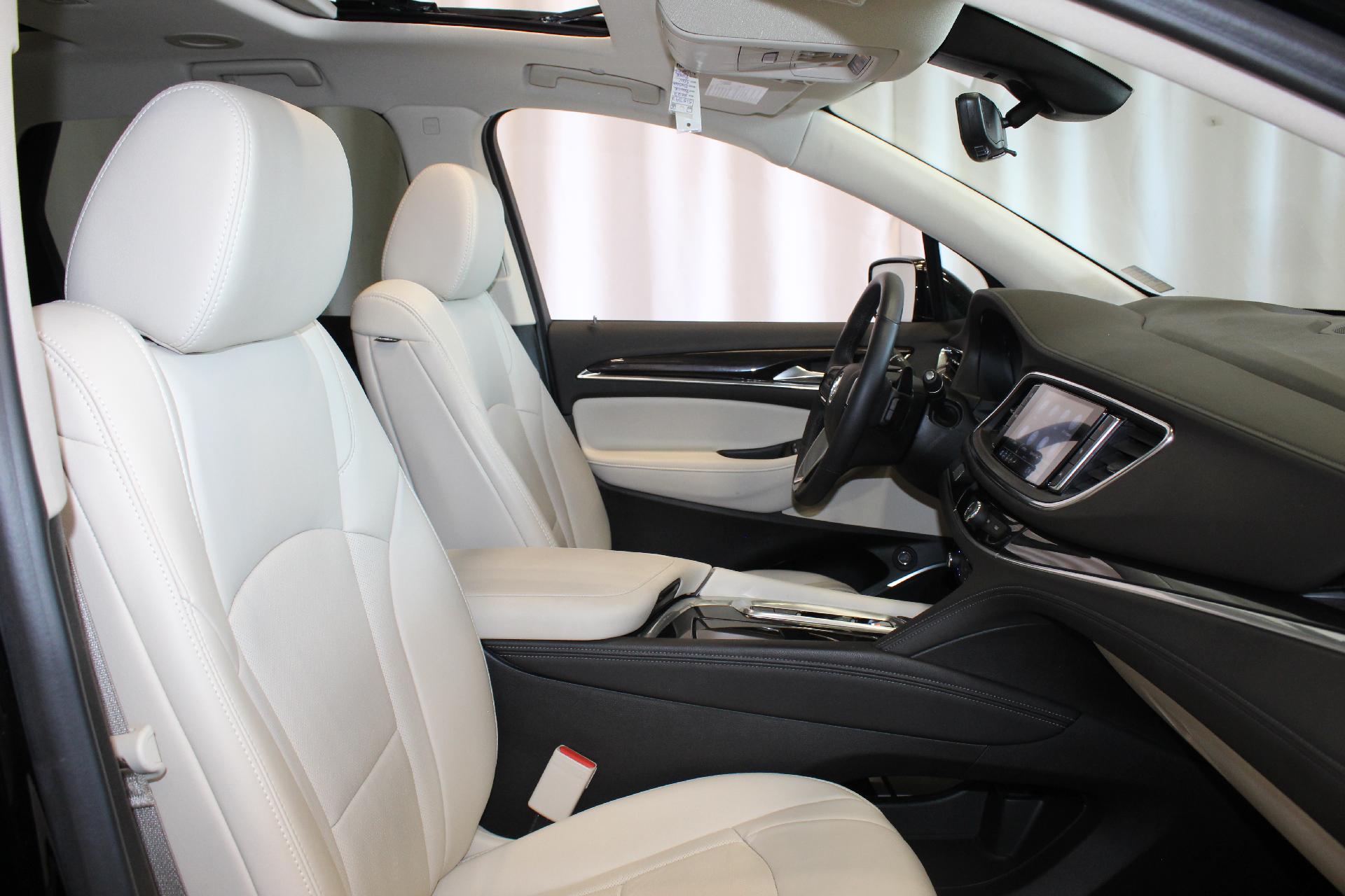 2022 Buick Enclave Vehicle Photo in NORTHAMPTON, MA 01060-1120