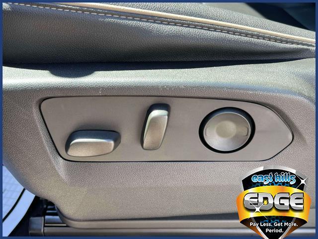 2023 GMC Yukon Vehicle Photo in Roslyn, NY 11576