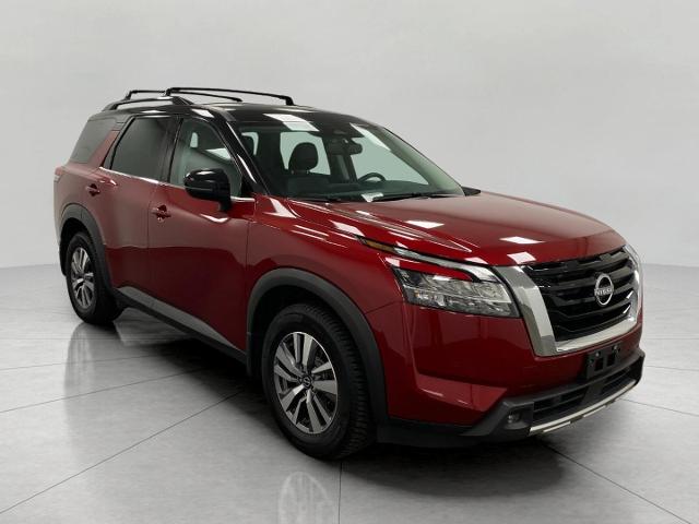 2022 Nissan Pathfinder Vehicle Photo in Appleton, WI 54913