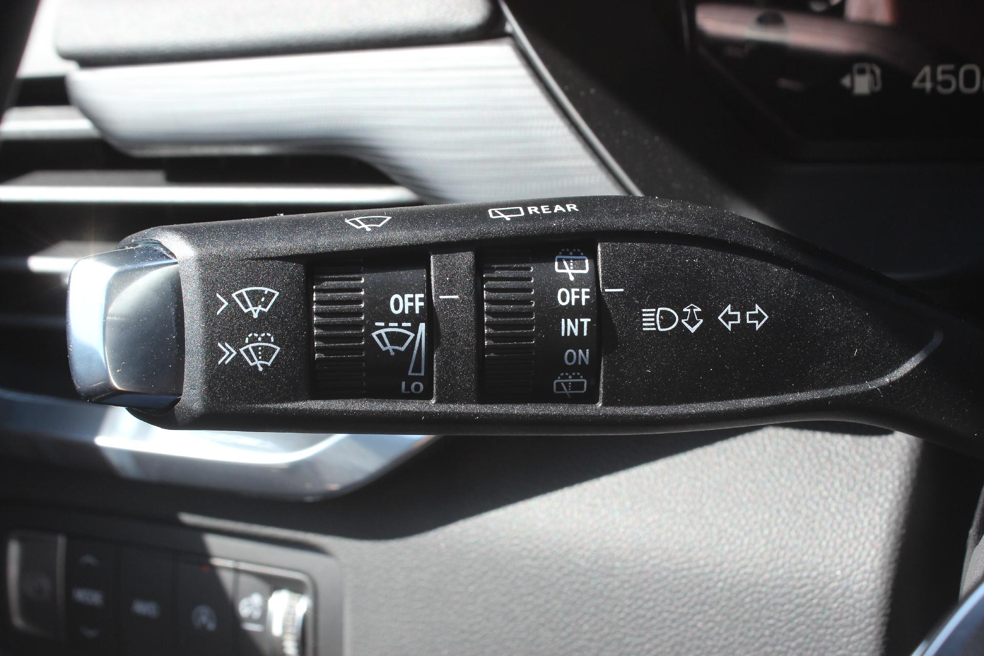 2025 GMC Acadia Vehicle Photo in AURORA, CO 80012-4011